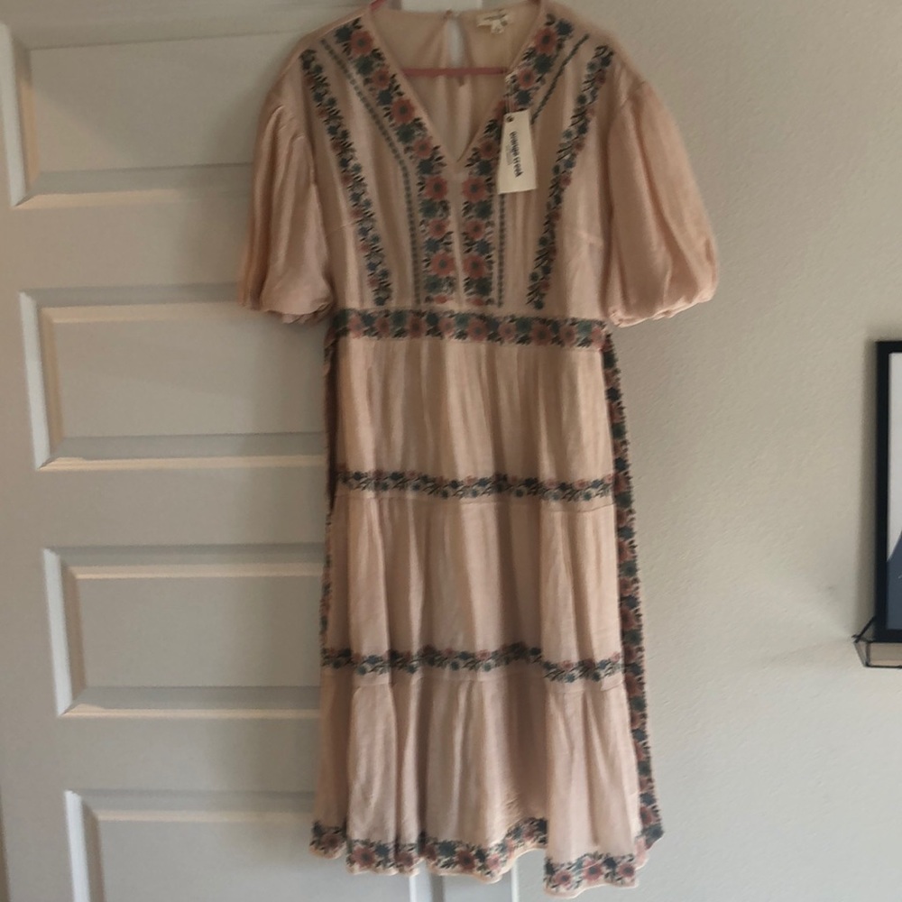 Embroidered maxi dress
